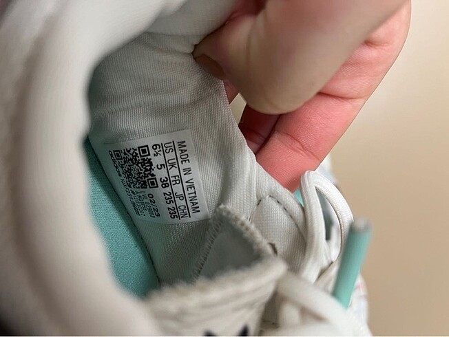 38 Beden Adidas Ozweego Kadın Spor Ayakkabı