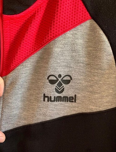 xl Beden Hummel ceket