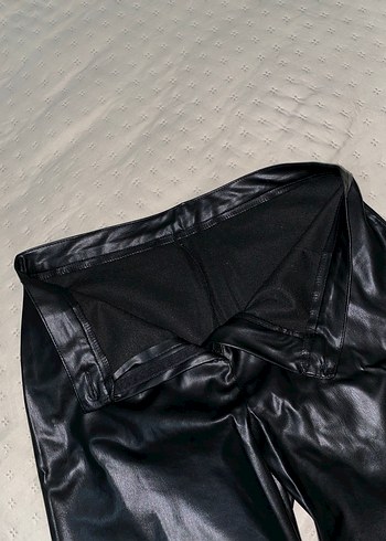 Kadın Siyah Deri Biker Pantolon