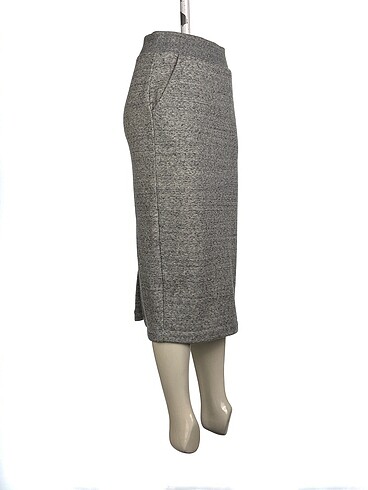 Uniqlo Uniqlo Midi Etek %70 İndirimli.