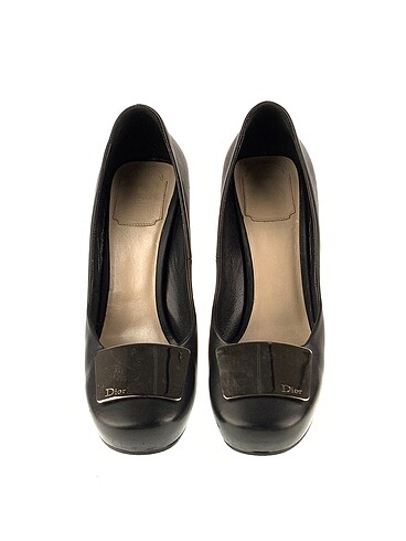 40 Beden Dior Platform %70 İndirimli.