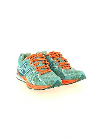 New Balance New Balance Spor Ayakkabı %70 İndirimli.