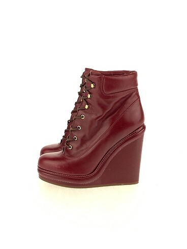 Marc Jacobs Dolgu Topuk %70 İndirimli.