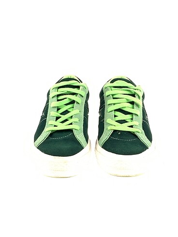 37 Beden Converse Spor Ayakkabı %70 İndirimli.