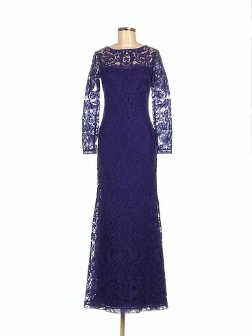 Tadashi Shoji Uzun Abiye %70 İndirimli.