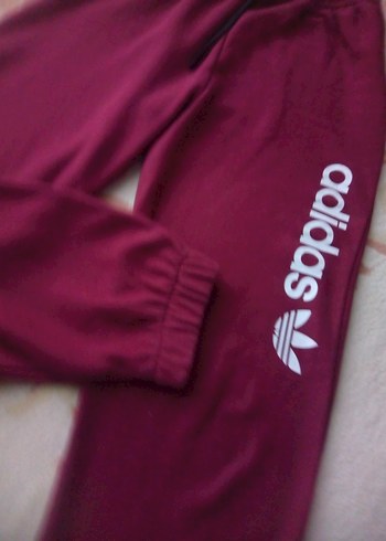 Adidas Bordo Adidas Rahat Kesim Eşofman Altı