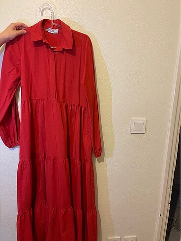 Kırmızı tesettür elbise