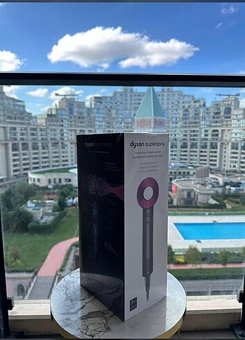 Dyson süpersonik fön Makinesi
