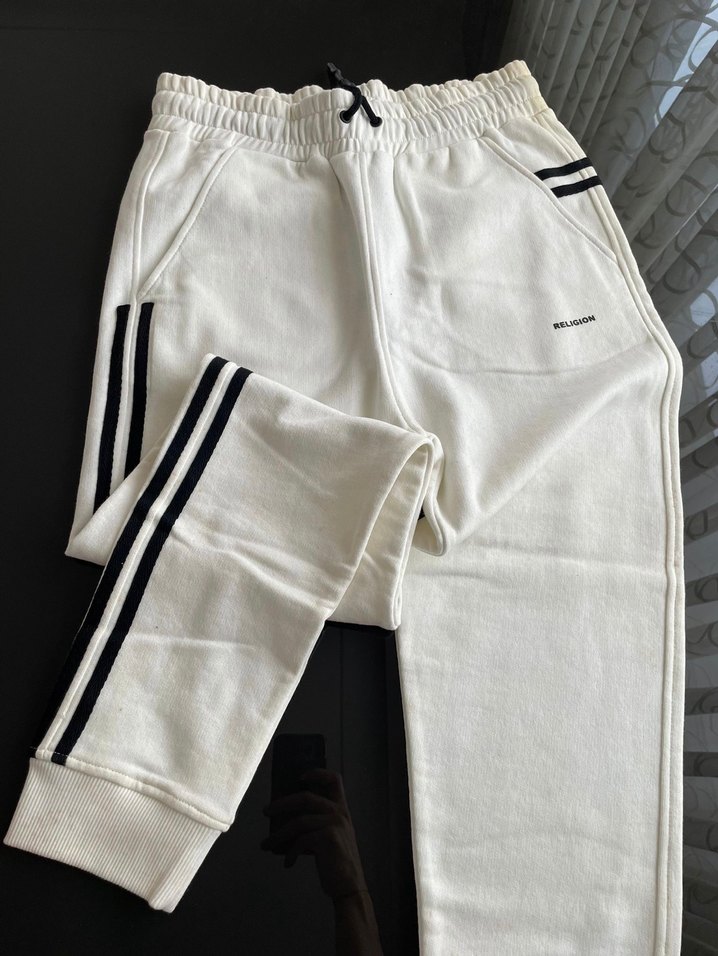 Kadın Beyaz Pamuklu Fermuarlı Eşofman Takımı - Görsel 3