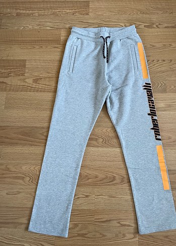 Gri Baskılı Fermuarlı Erkek Spor Eşofman - Görsel 2