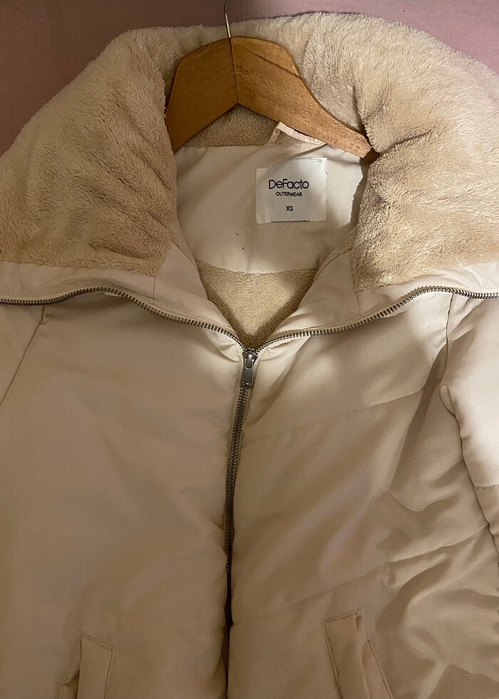 Bej rengi mont - Görsel 2