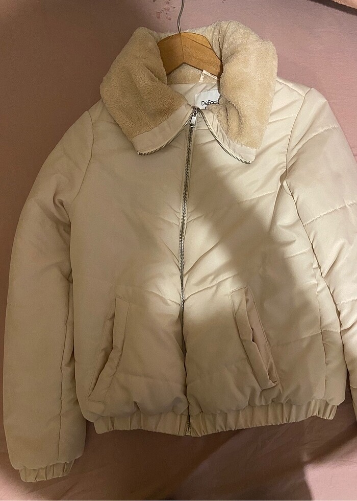 Bej rengi mont - Görsel 3