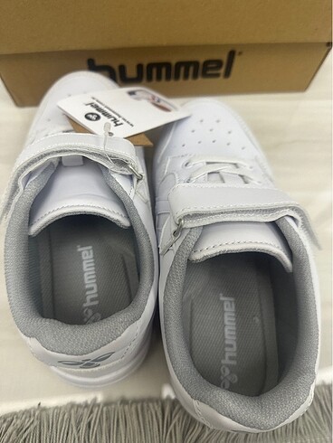 33 Beden HUMMEL ÇOCUK SPOR AYAKKABI