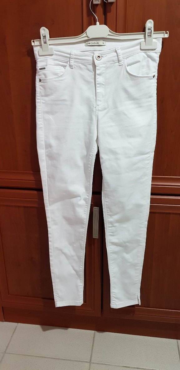 Beyaz Kadın Midi Boy Fermuarlı Jean - Görsel 2