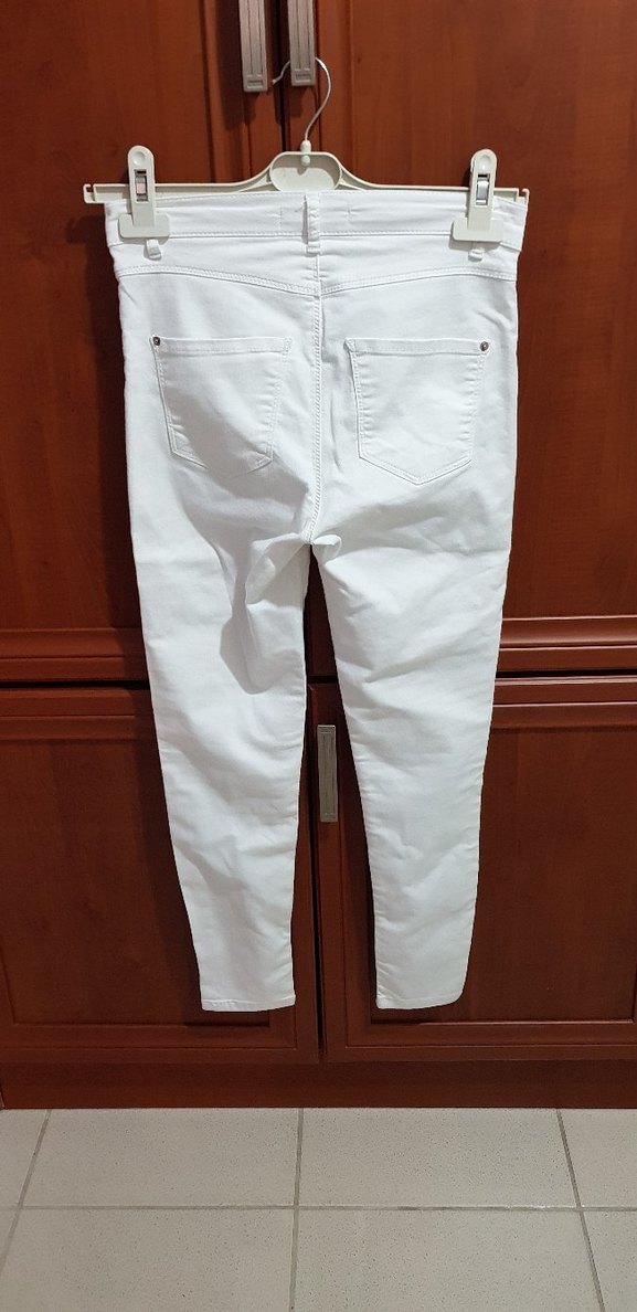 Beyaz Kadın Midi Boy Fermuarlı Jean - Görsel 4