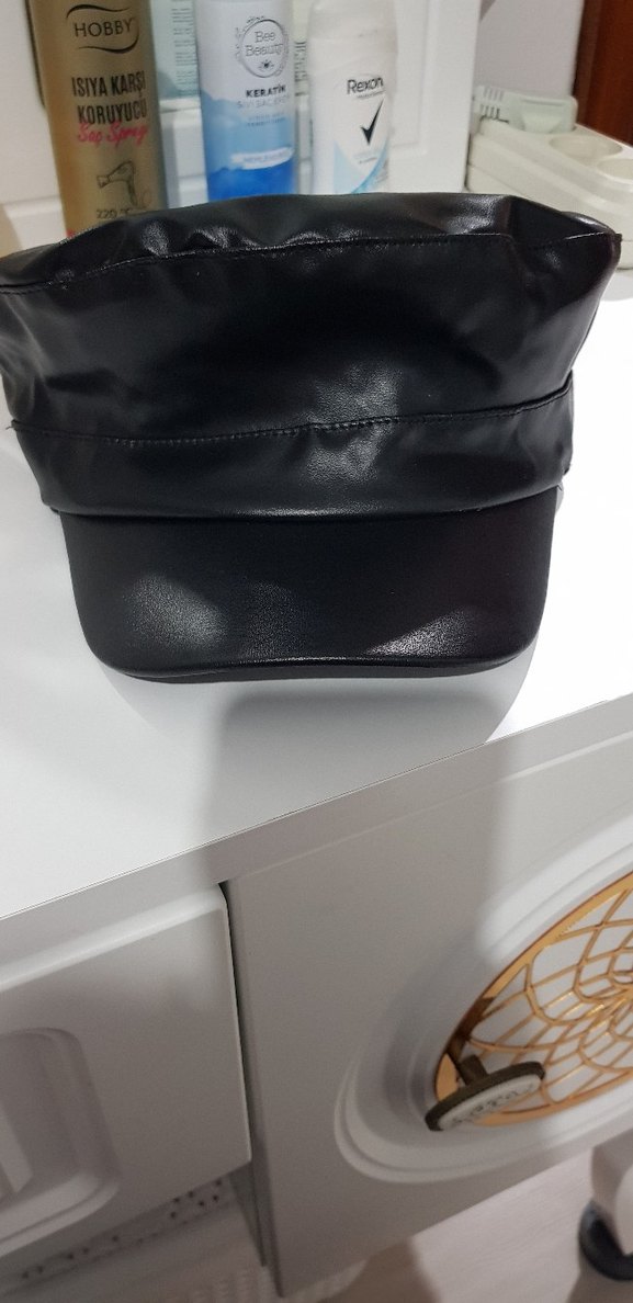 Siyah Deri Kadın Şapka - Görsel 2