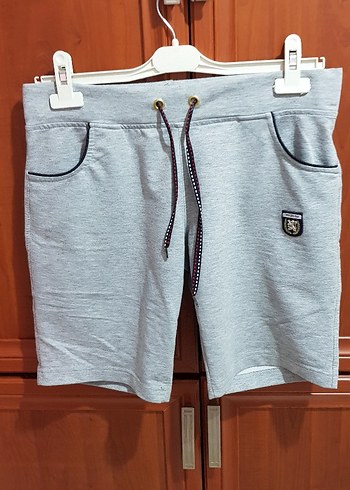 Gri Bel Bantlı Kadın Mini Şort - Görsel 2