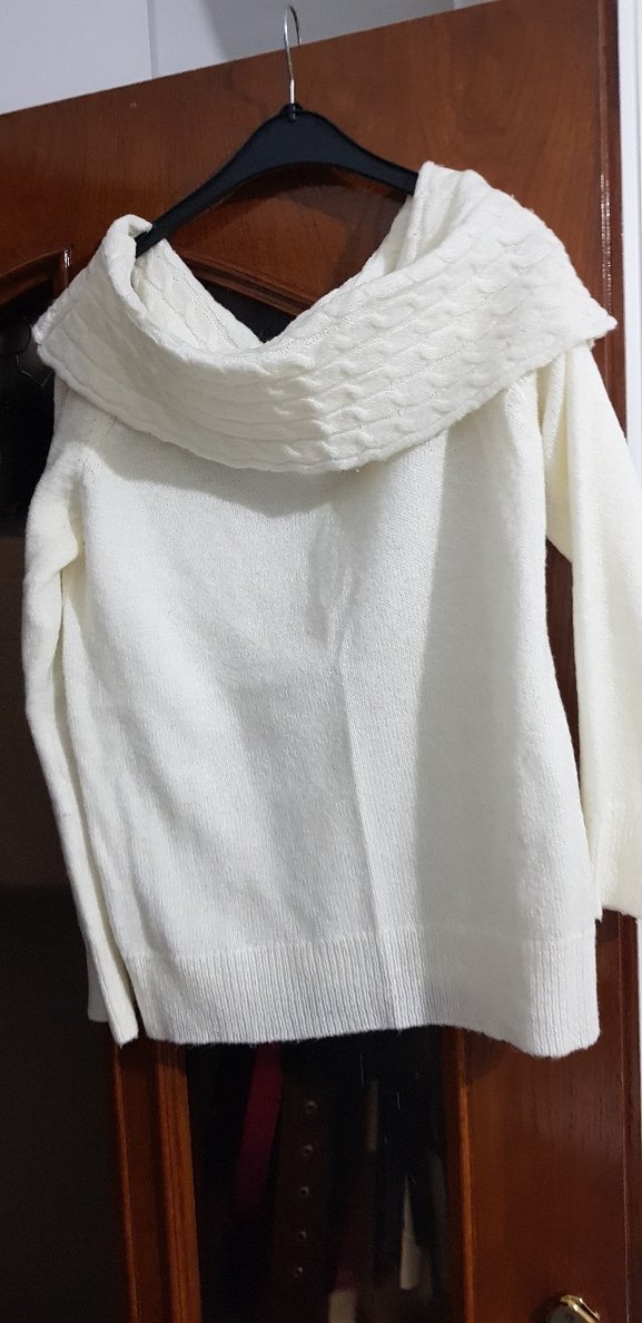 Beyaz Örgü Degaje Yaka Kadın Kazak - Görsel 2