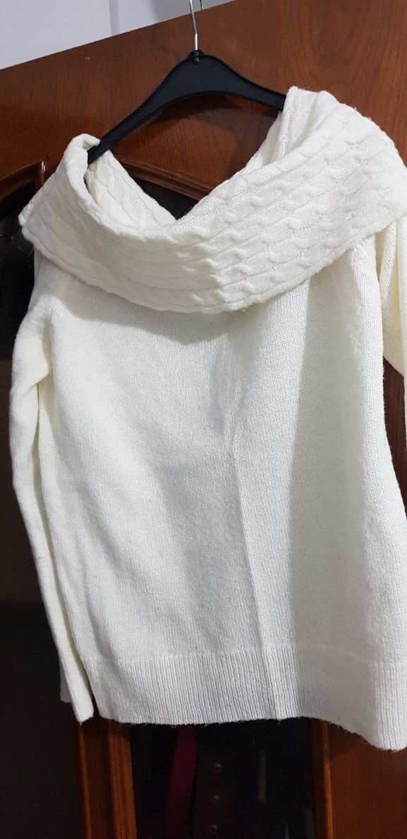 Beyaz Örgü Degaje Yaka Kadın Kazak - Görsel 4