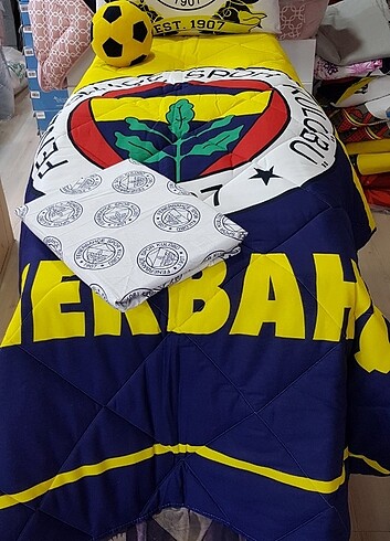 TAÇ LİSANSLI UYKU SETİ OUTLET 