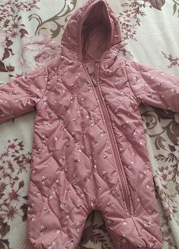 Kız bebek astront mont 