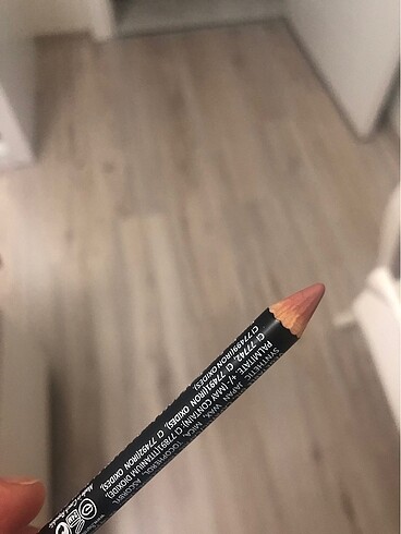 Beden Renk Flormar Dudak Kalemi