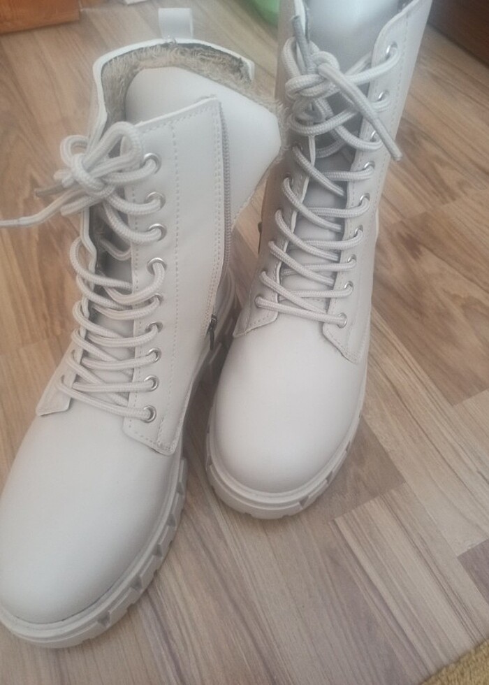 Kadın kışlık bot - Görsel 3