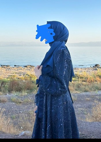 Uzun Kollu Drapeli Lacivert Tesettür Elbise