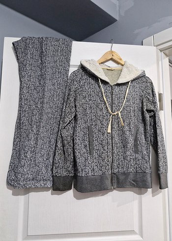 Gri Baskılı eşofman takimi - Görsel 2