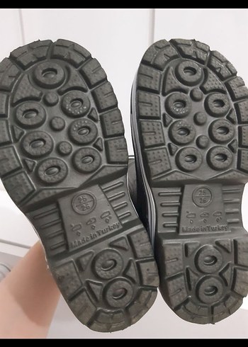 25 Beden siyah Renk Erkek Çocuk Siyah Lastik Bot