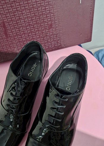 Siyah Parlak Erkek Klasik İş Ayakkabısı - Görsel 3