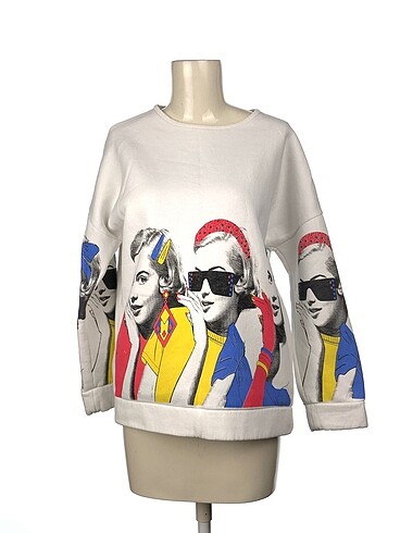 Diğer Sweatshirt %70 İndirimli.