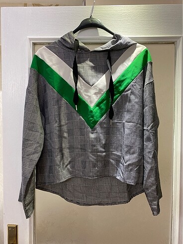 Stradivarius Kapüşonlu sweat