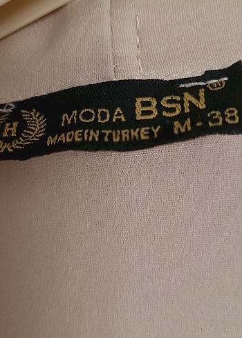 38 Beden ten rengi Renk Bej Uzun Kadın Ofis Kabanı