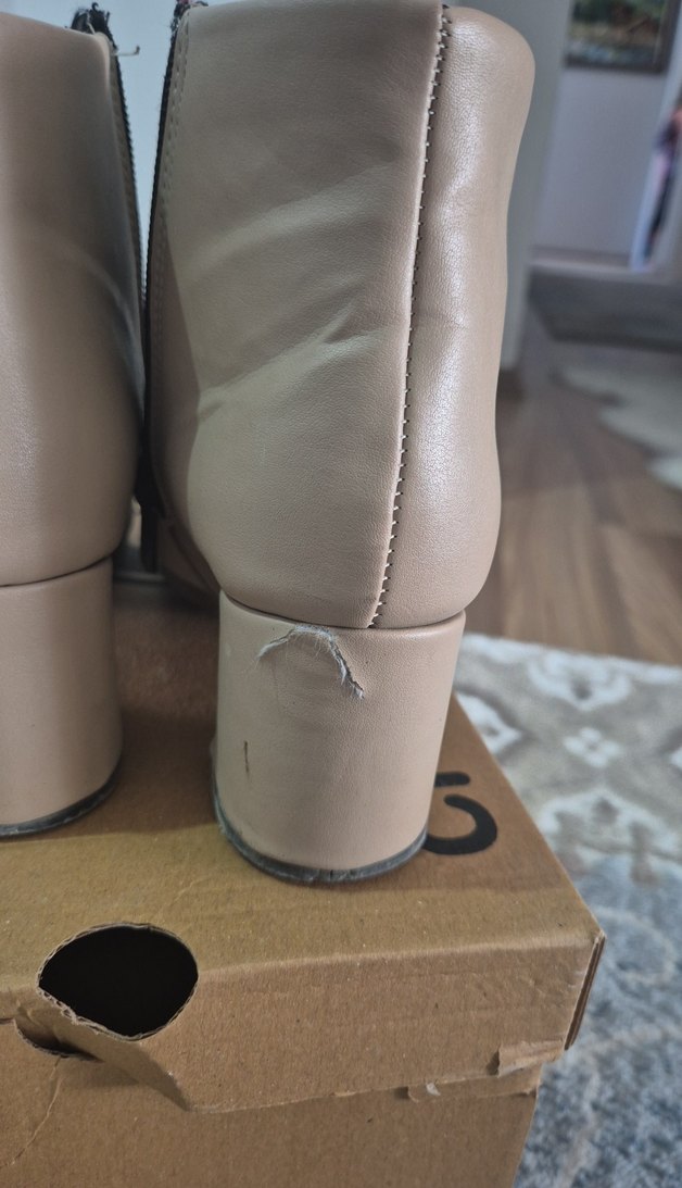 Bej Deri Kadın Topuklu Bot - Görsel 3