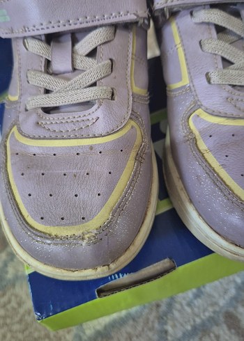 Mor Baskılı Kız Çocuk Spor Ayakkabısı - Görsel 4