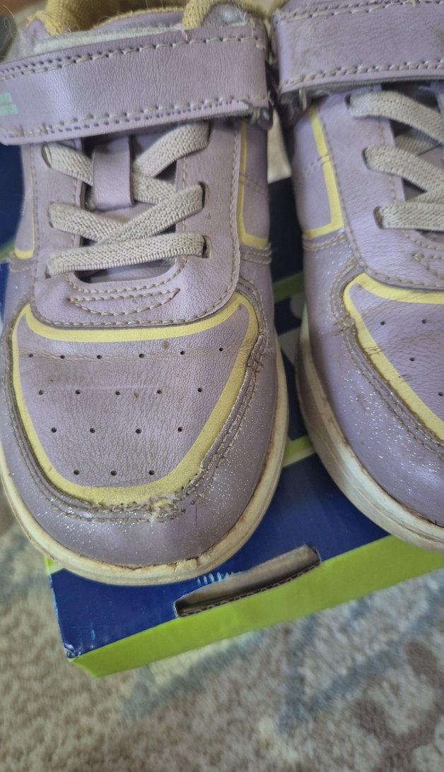 Mor Baskılı Kız Çocuk Spor Ayakkabısı - Görsel 4