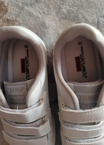 Jump Beyaz Cırt Cırtlı Kadın Sneakers