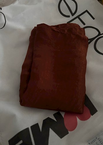 Kadın Kahverengi Saten Şal - Görsel 2