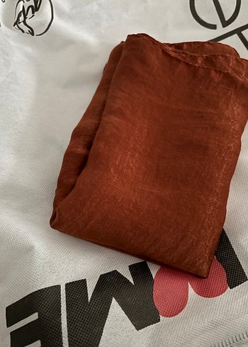 Kadın Kahverengi Saten Şal - Görsel 5