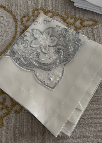 Nakışlı Beyaz Masa Örtüsü Seti - Görsel 5