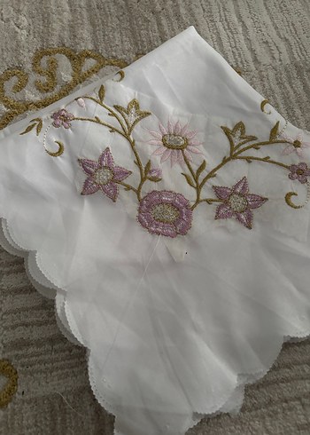 Nakışlı Beyaz Masa Örtüsü Seti - Görsel 6