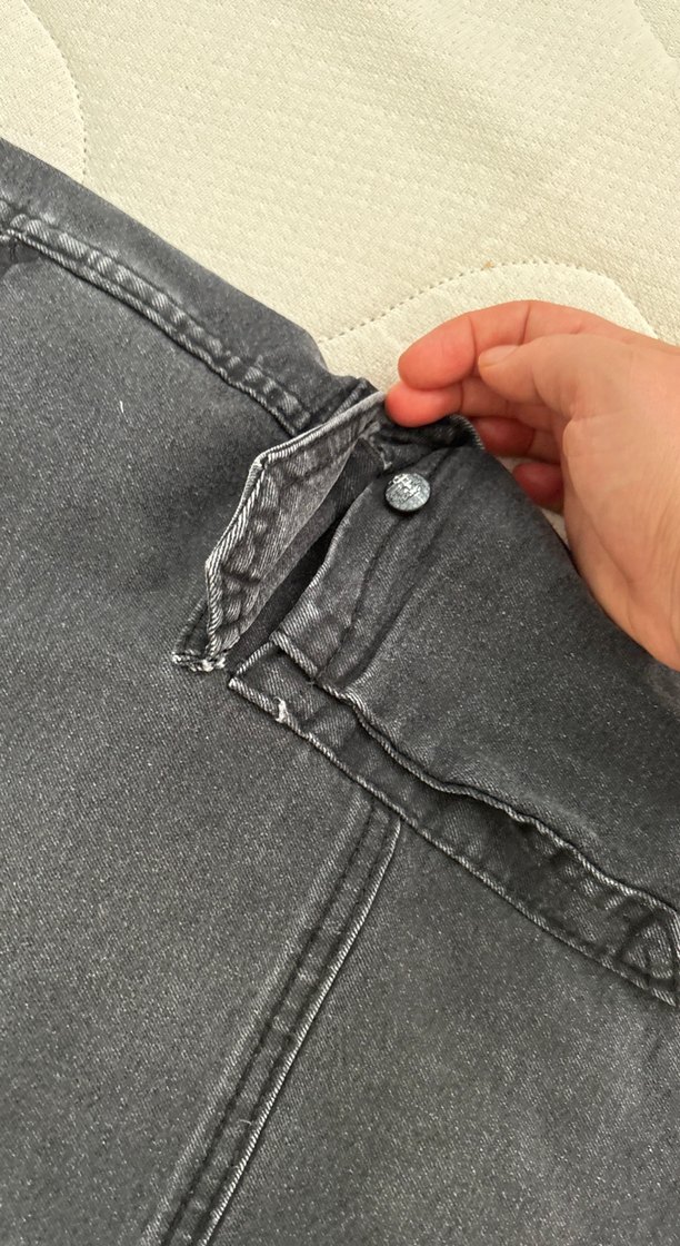 Gri Loose Fit Denim Kemerli Erkek Şort - Görsel 3