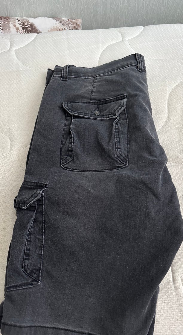 Gri Loose Fit Denim Kemerli Erkek Şort - Görsel 5