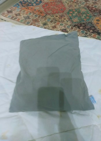 Gri Yastık ve Beyaz Çocuk elyaf yorgan - Görsel 3