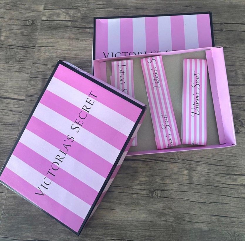 Victoria's Secret hediyelik boş kutu - Görsel 2