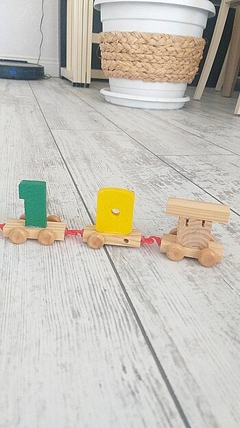 Markasız Ürün Ahşap tren