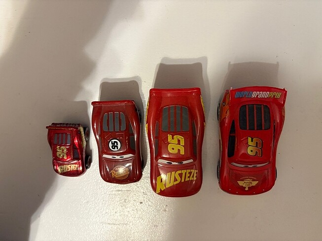MCQUEEN oyuncakları şimşek mcqueen