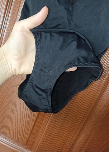 Dantelli Siyah Gotik Kadın Mayo - Görsel 3