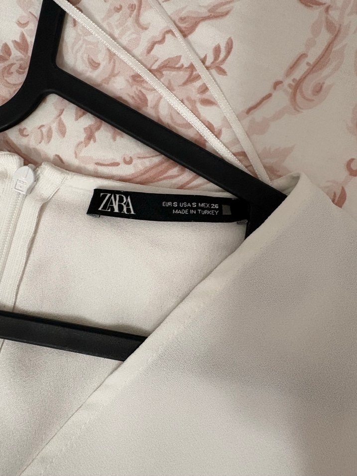 Zara Bohem Beyaz V Yakalı Mini Tulum - Görsel 4